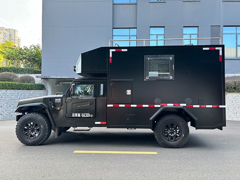 Dongfeng Warrior 4x4 Command Vehicle price